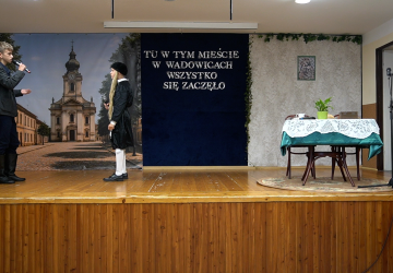 Przedstawienie z okazji dwudziestej rocznicy nadania naszej szkole imienia Świętego Jana Pawła II